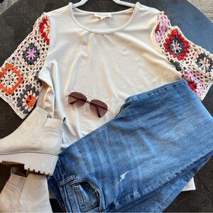 Greige Top with Granny Squares Sleeves - Size Medium